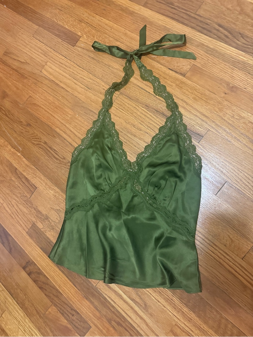 Reformation Monica Silk Halter Top - Picture 4 of 5